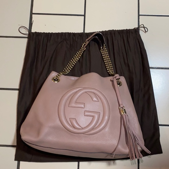 GUCCI Medium Soho Chain Shoulder Bag Rose Beige
